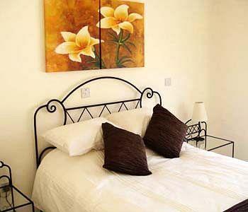 Riverside Apartment Complex Geroskipou Ngoại thất bức ảnh